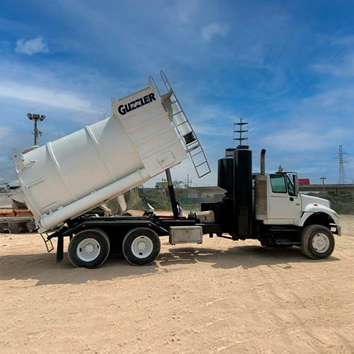 alquiler camión alto vacío Cartagena